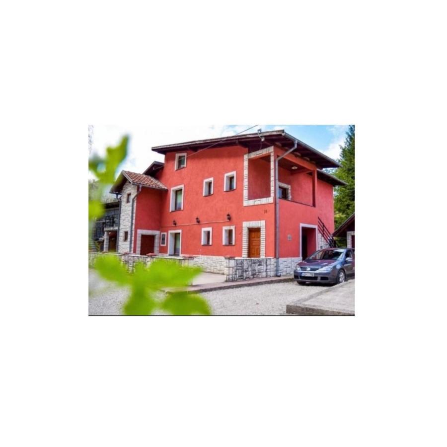 Apart Cobras Jajce Exterior foto