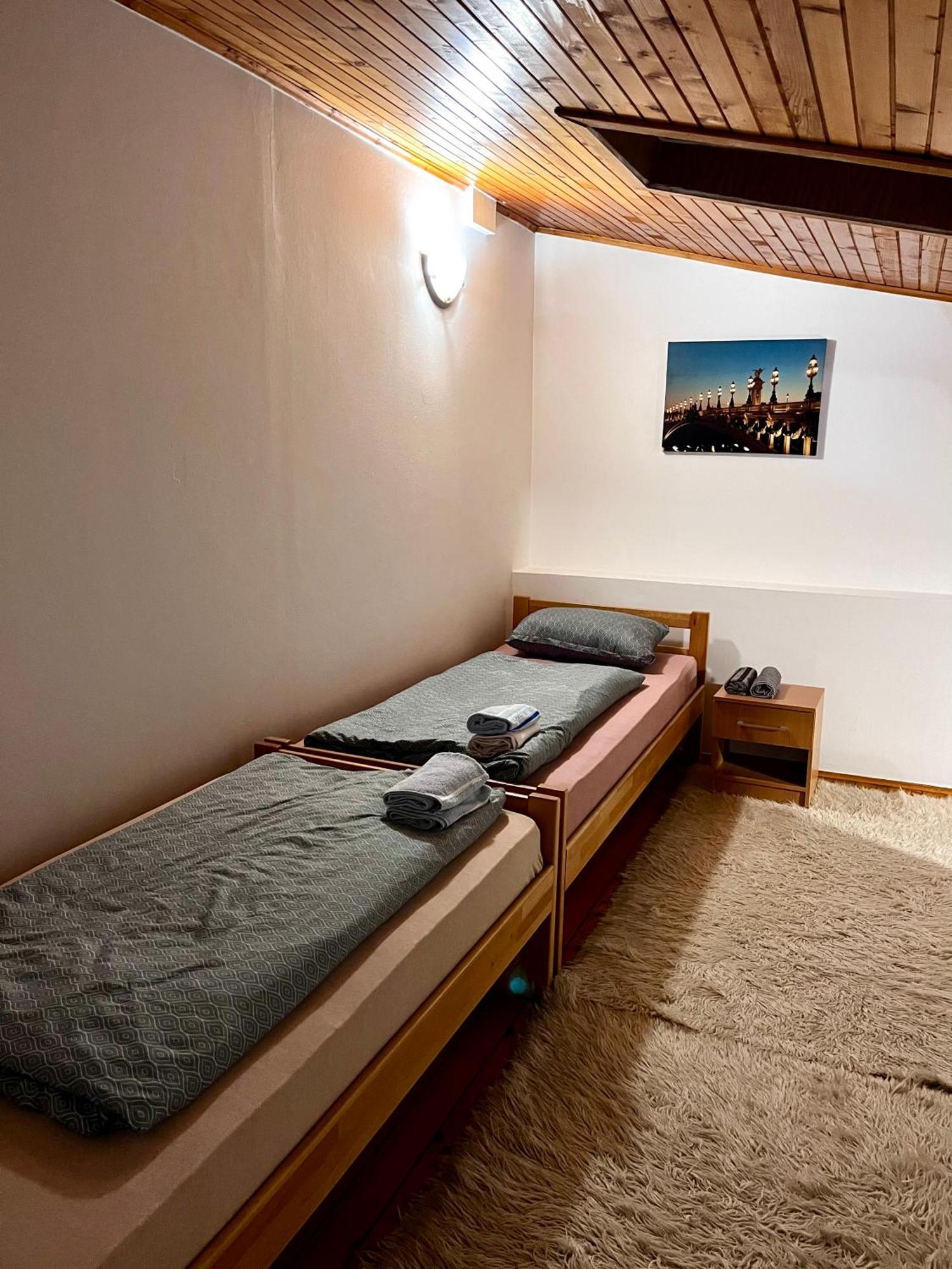 Apart Cobras Jajce Exterior foto
