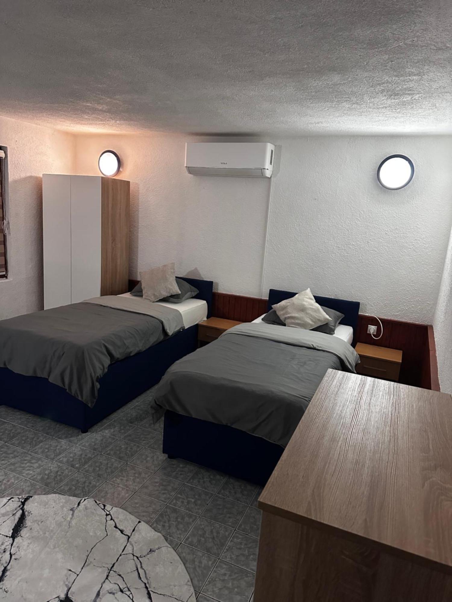Apart Cobras Jajce Exterior foto