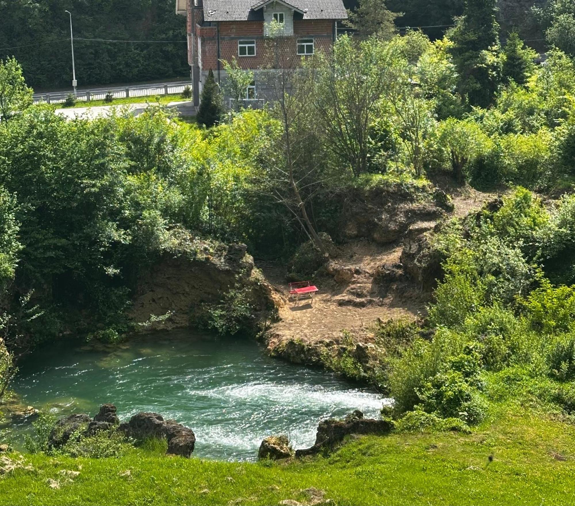 Apart Cobras Jajce Exterior foto